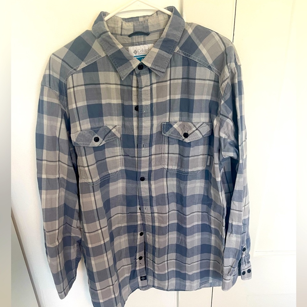 Columbia long sleeve button down shirt
